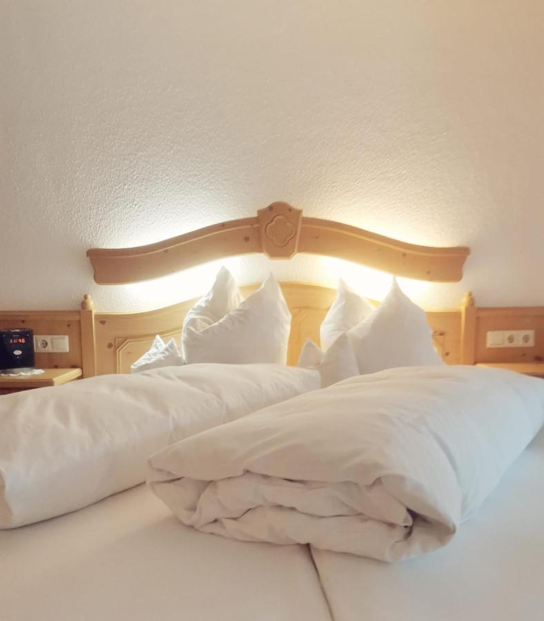 Hotel Dernbachtal Kültér fotó